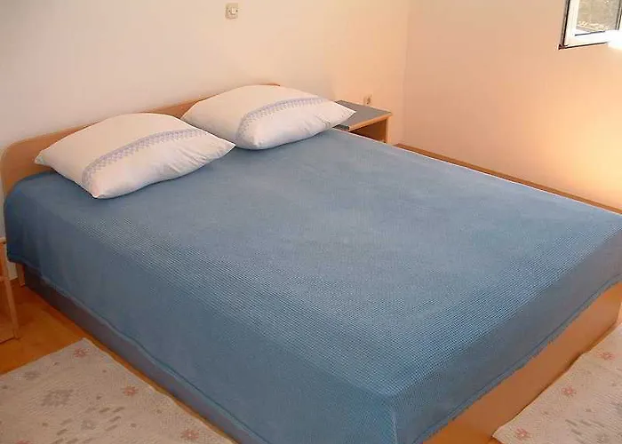 Irena Guest house 3*