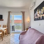 Irena Gostinjska kuća 3*