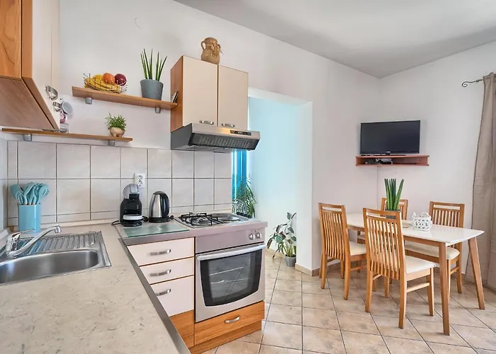 Guest house Irena Hvar Town