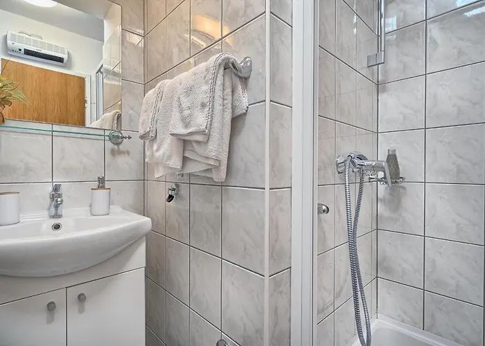 Guest house Irena Hvar Town