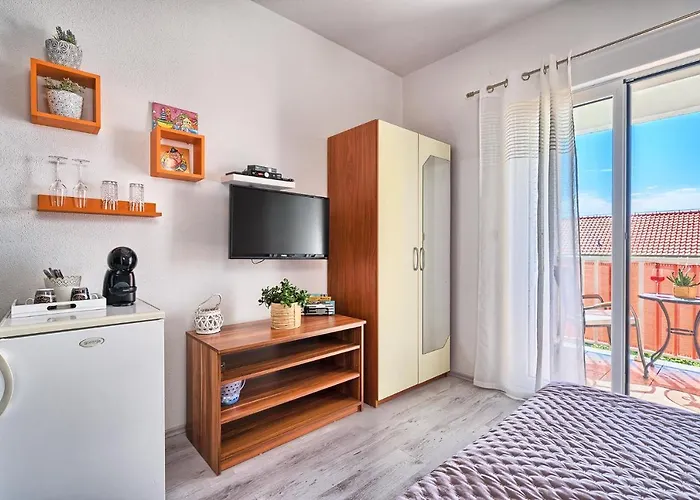 Guest house Irena Hvar Town